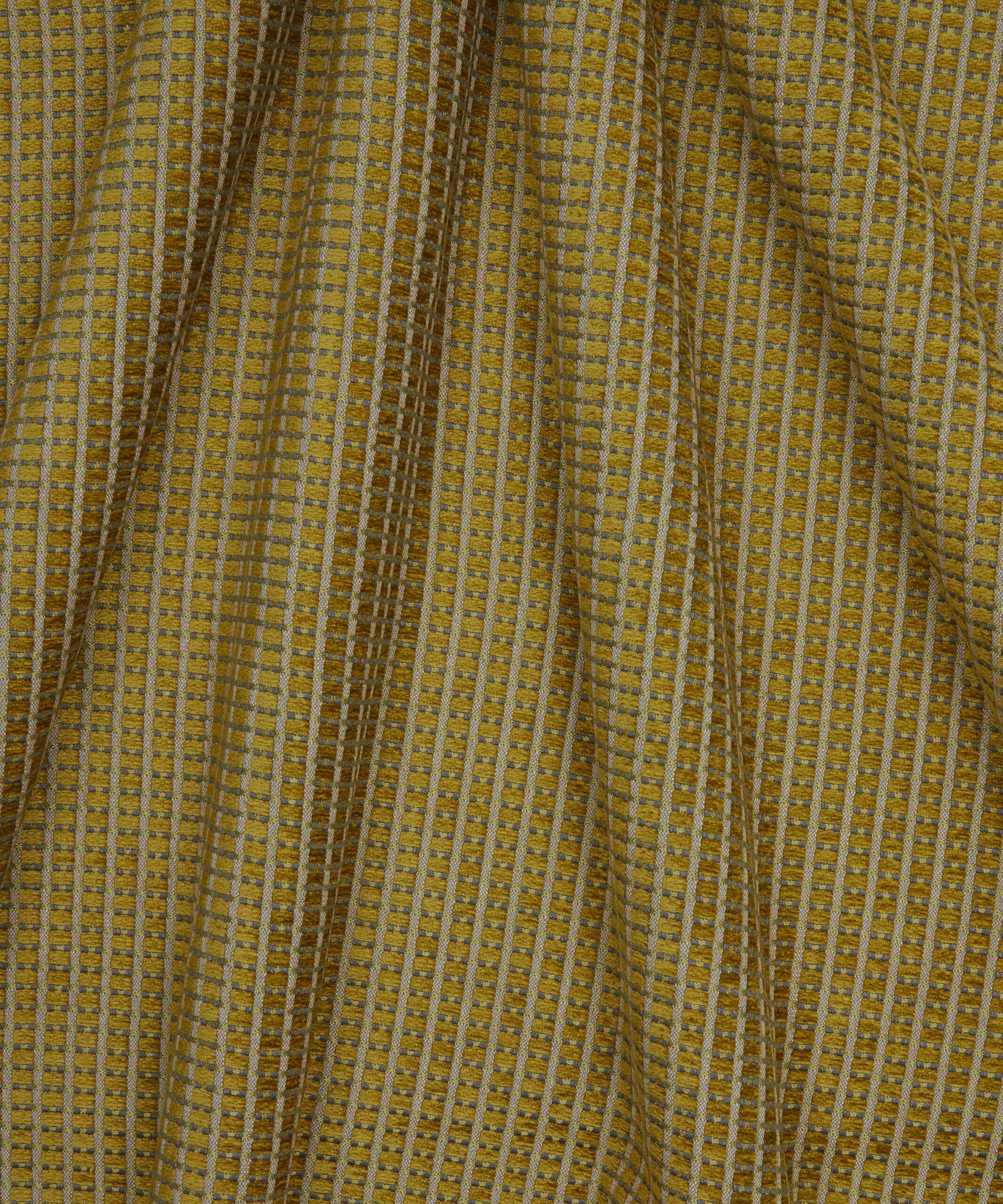 Yves in Yarrow - Indoor - Image 4