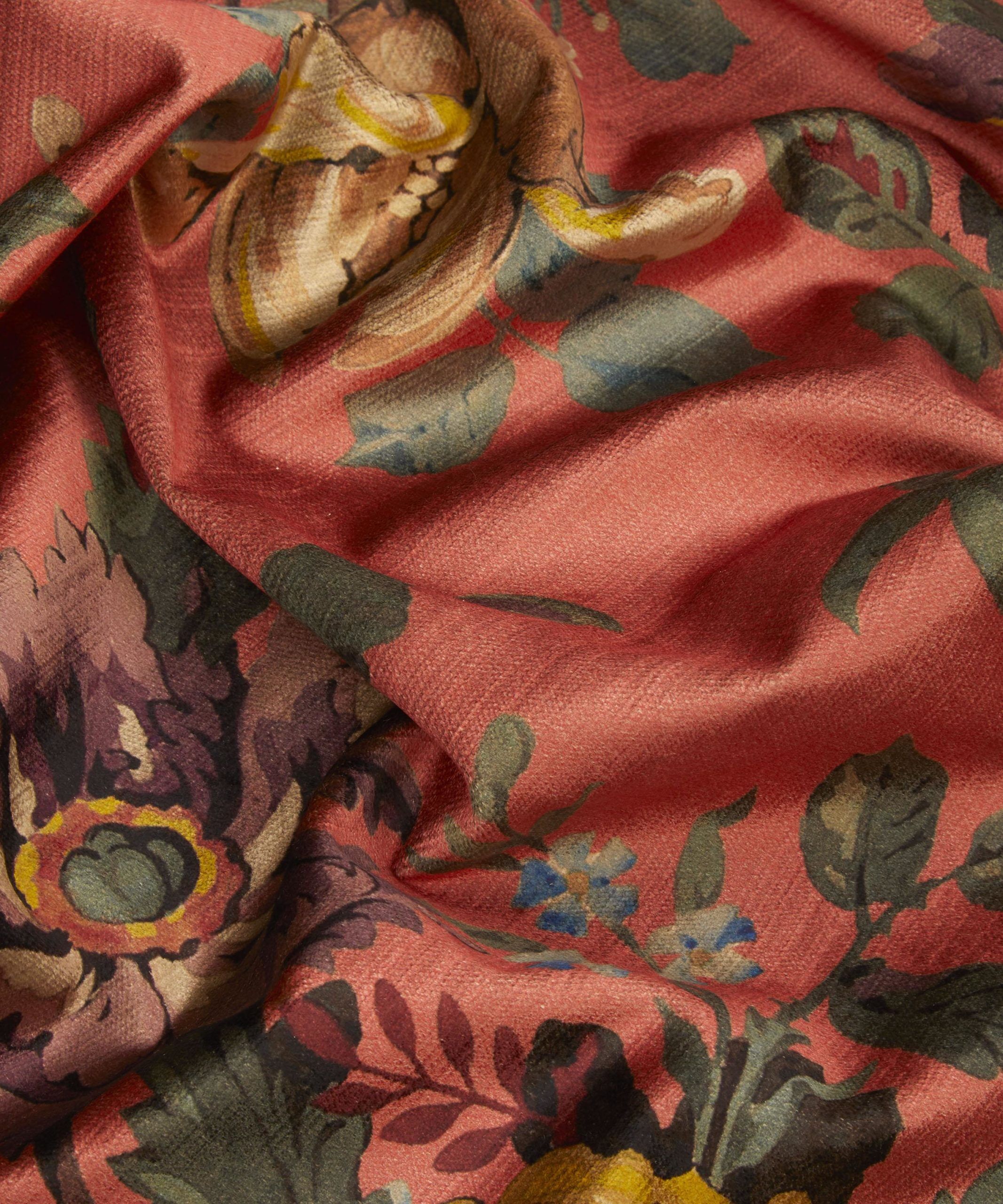 Lady Kristina Rose Vintage Velvet in Lacquer - Indoor - Image 4