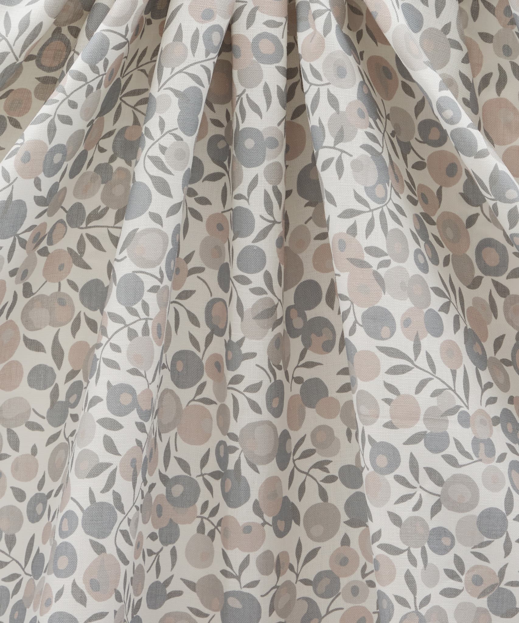 Wiltshire Blossom Landsdowne Linen in Pewter - Indoor - Image 3