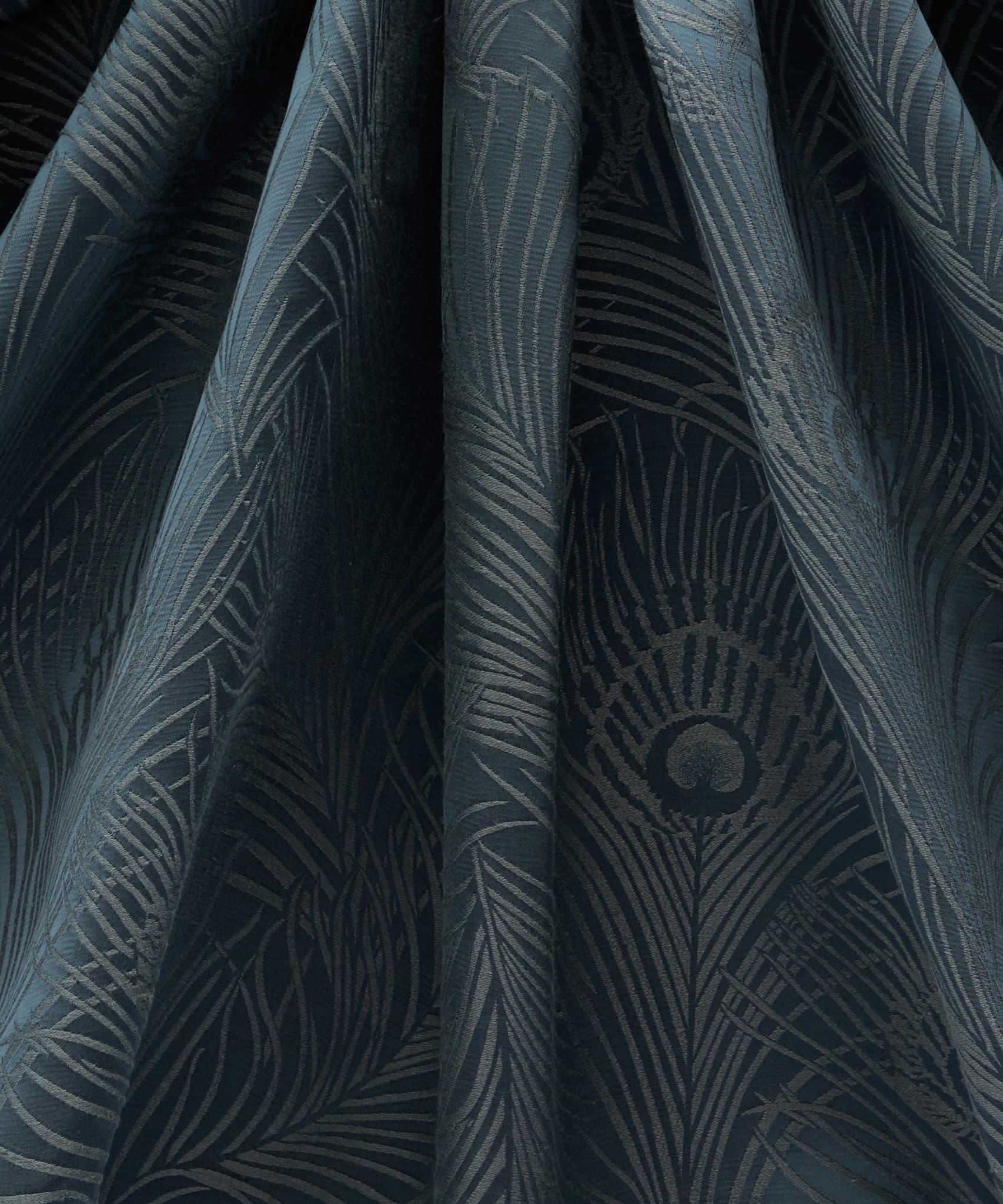 Hera Plume Dyed Jacquard in Pewter Blue - Indoor - Image 3
