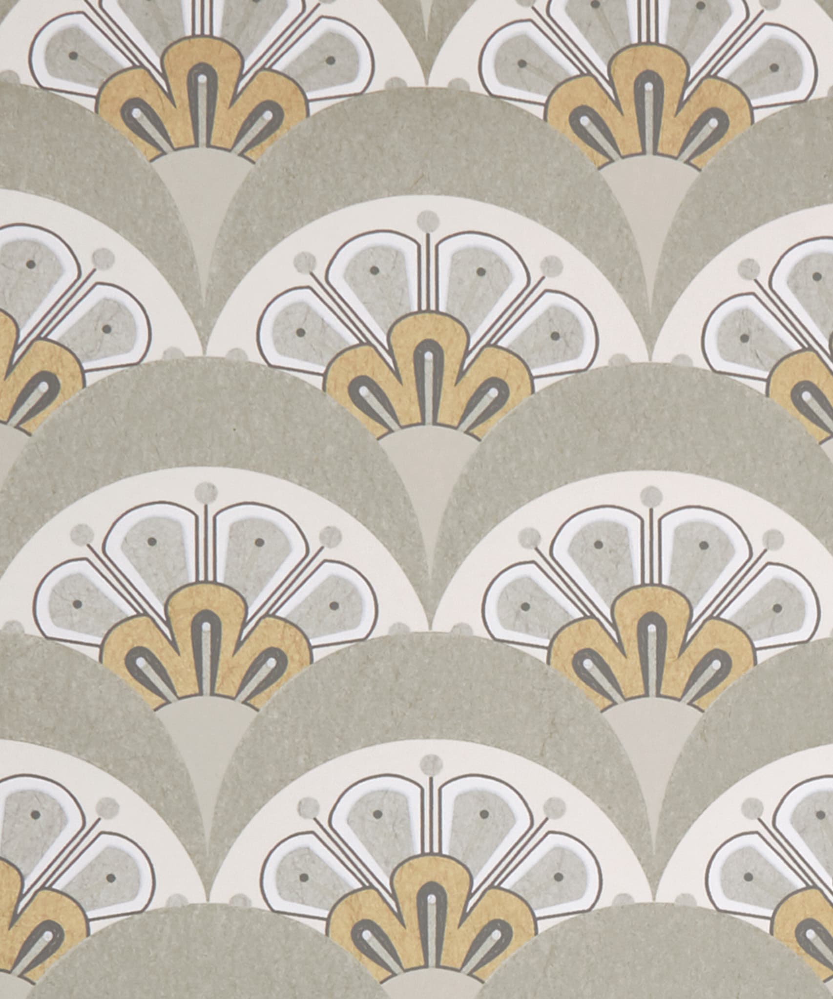 Deco Scallop Wallpaper in Pewter White
