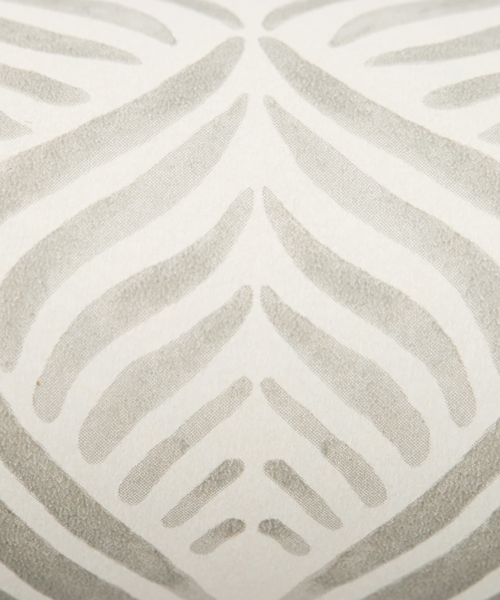 Quill Wallpaper in Pewter - Image 4
