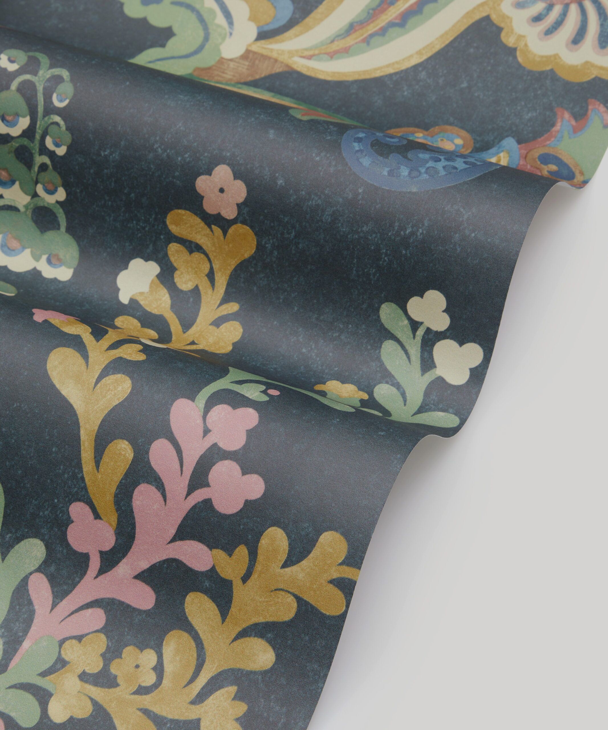 Symphony Trail Wallpaper in Ink Lacquer - Image 3