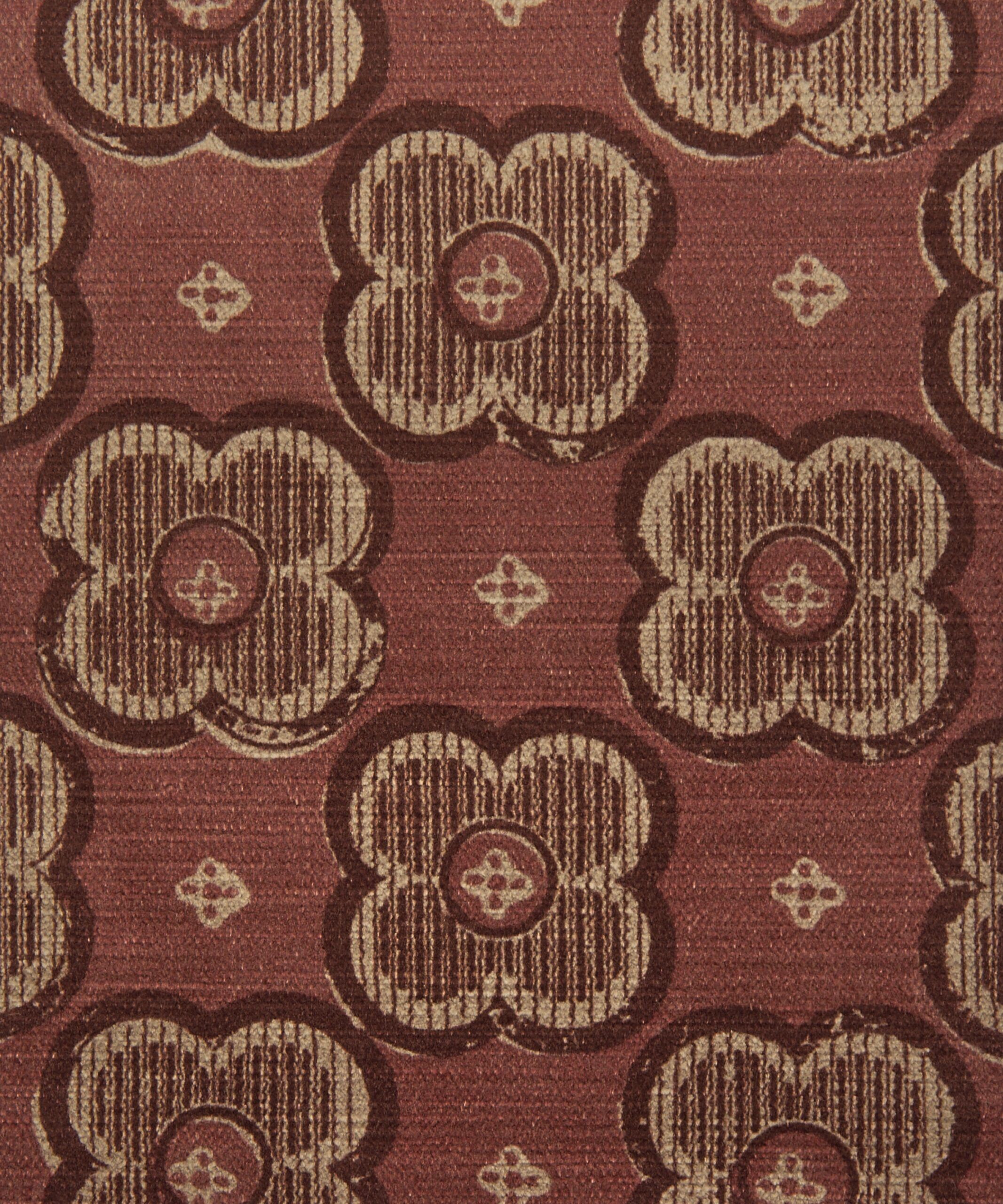 Clover Club in Lacquer - Indoor