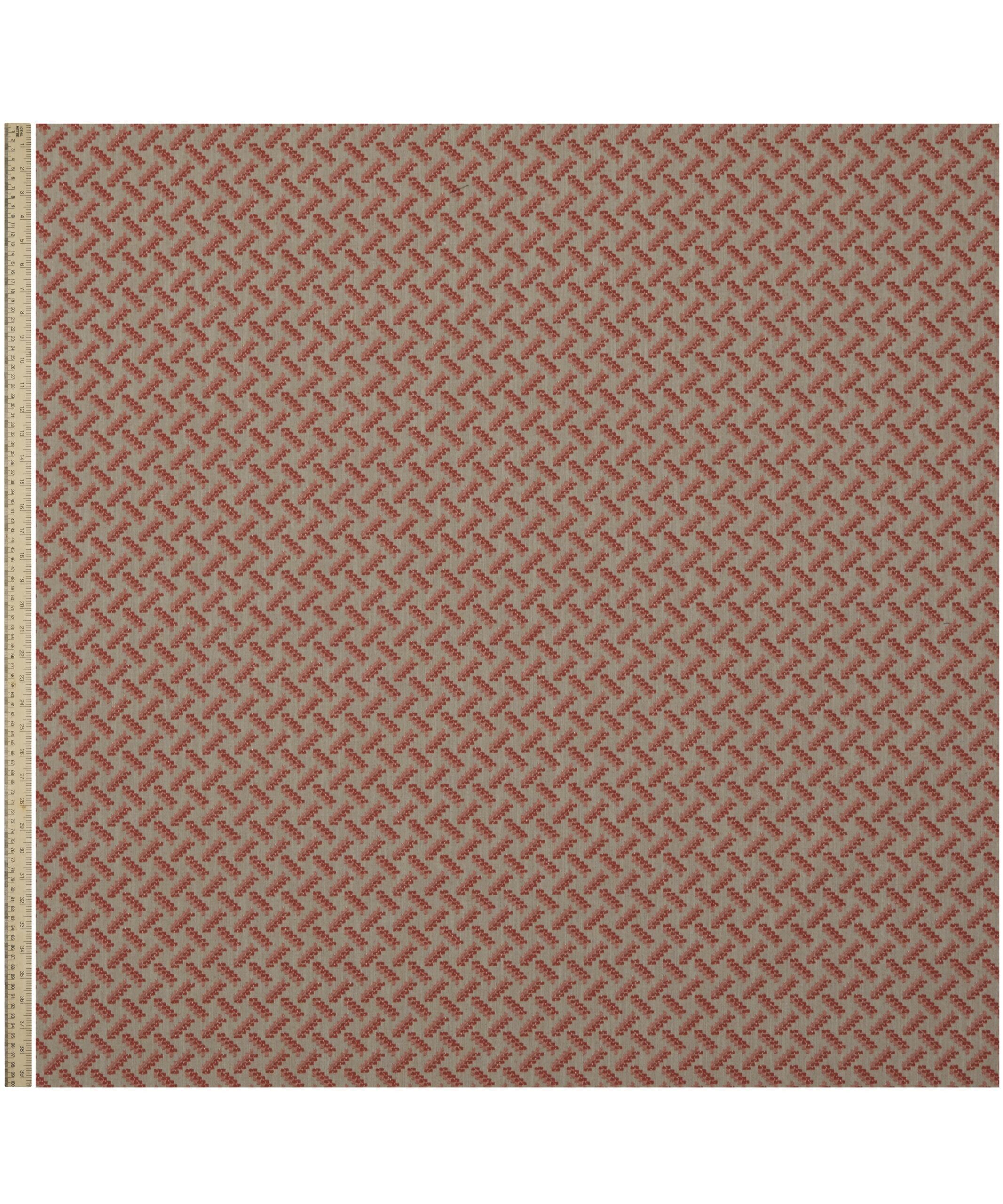 Tudor Brick in Lacquer - Indoor - Image 2