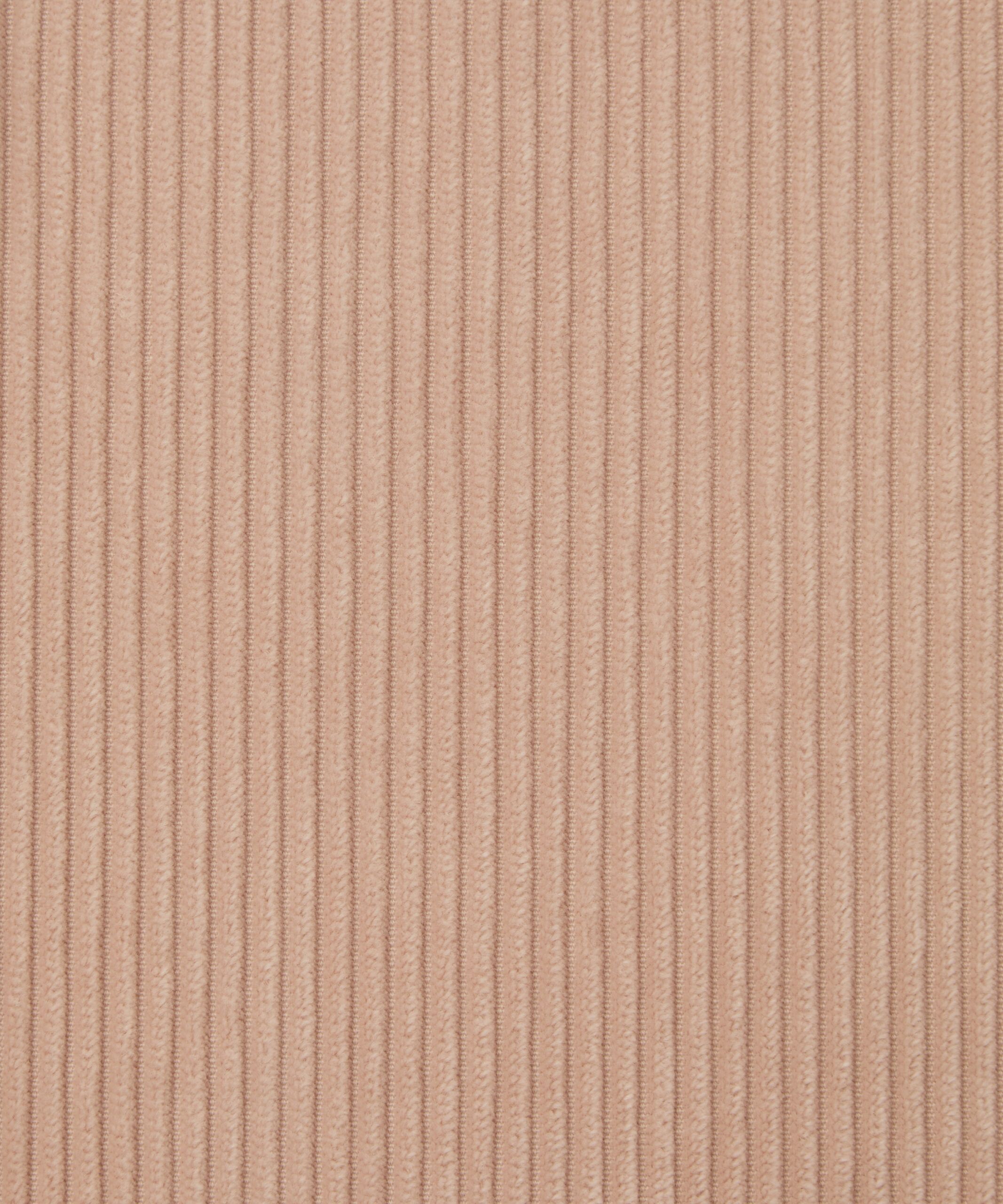 Isola in Mallow - Indoor