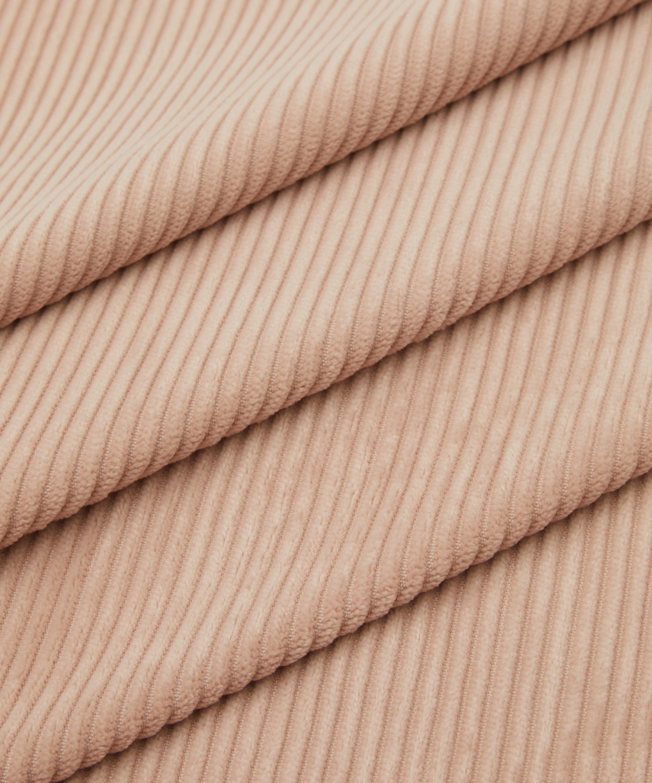 Isola in Mallow - Indoor - Image 4