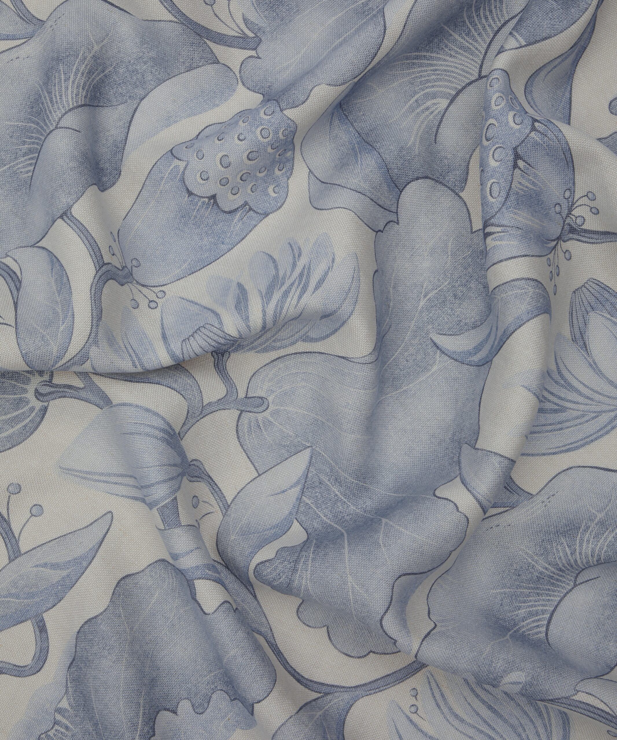 Wilde Lotus in Flax Flower - Indoor - Image 5