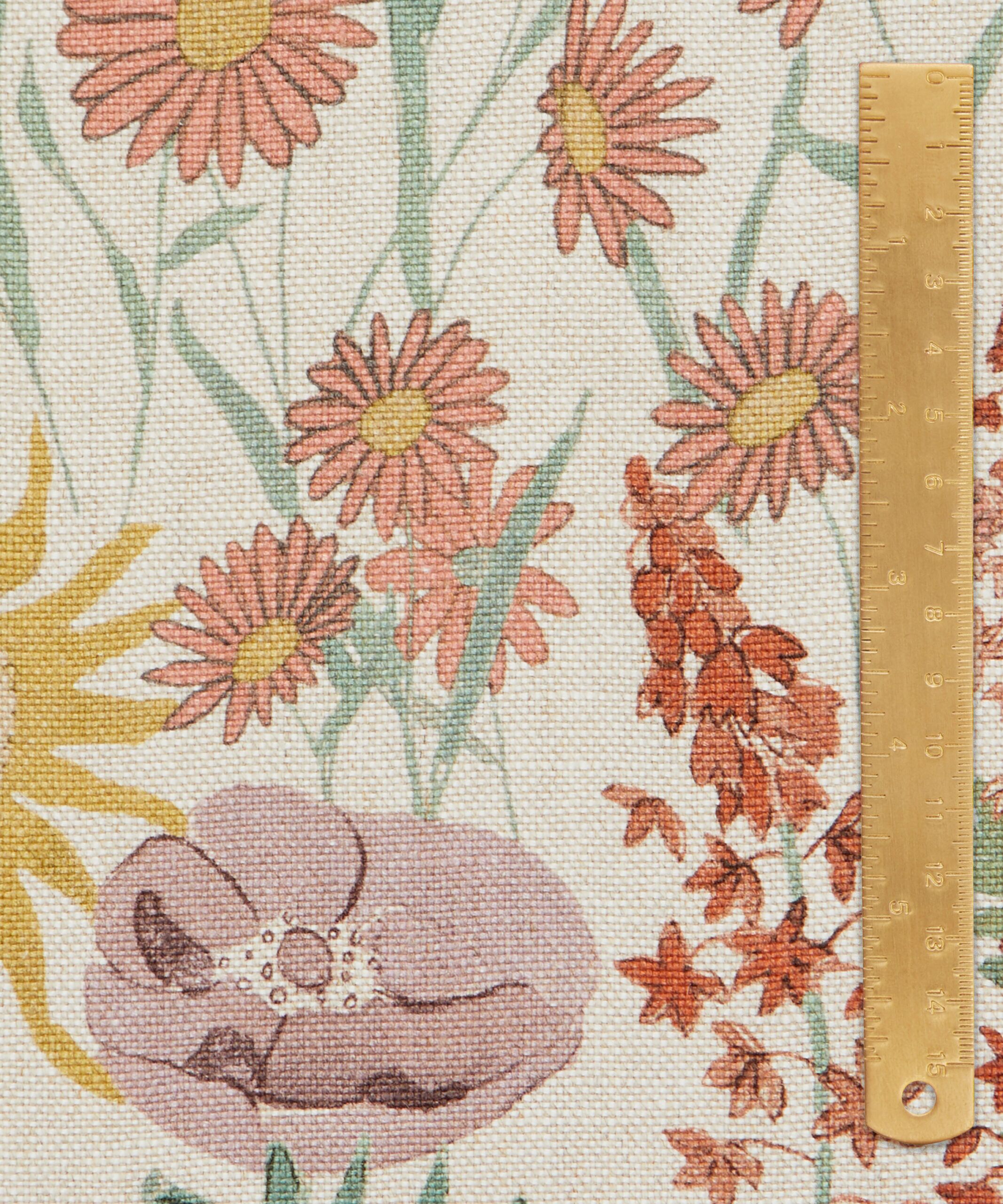 Faria Flowers in Lichen - Indoor - Image 6