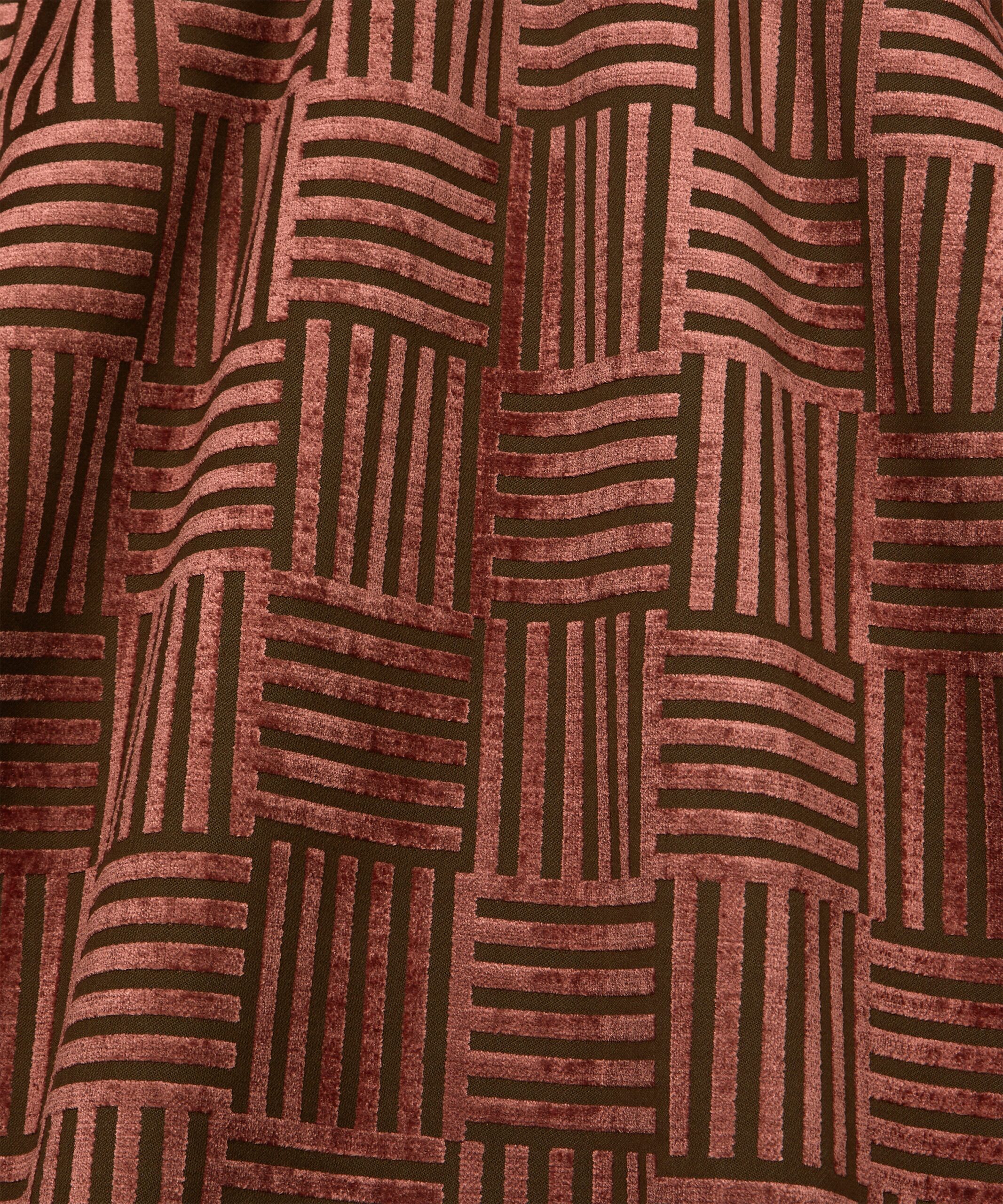 Archive Geo in Sloe - Indoor - Image 3