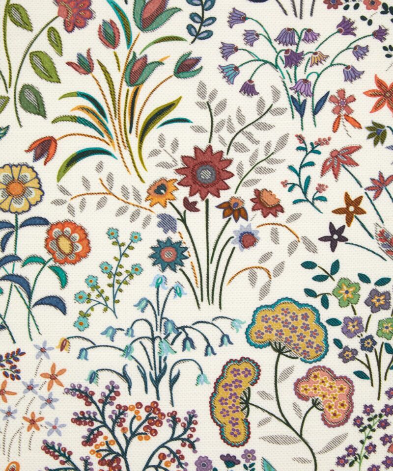Shepherdly Flowers in Lacquer - Indoor | Liberty Fabrics