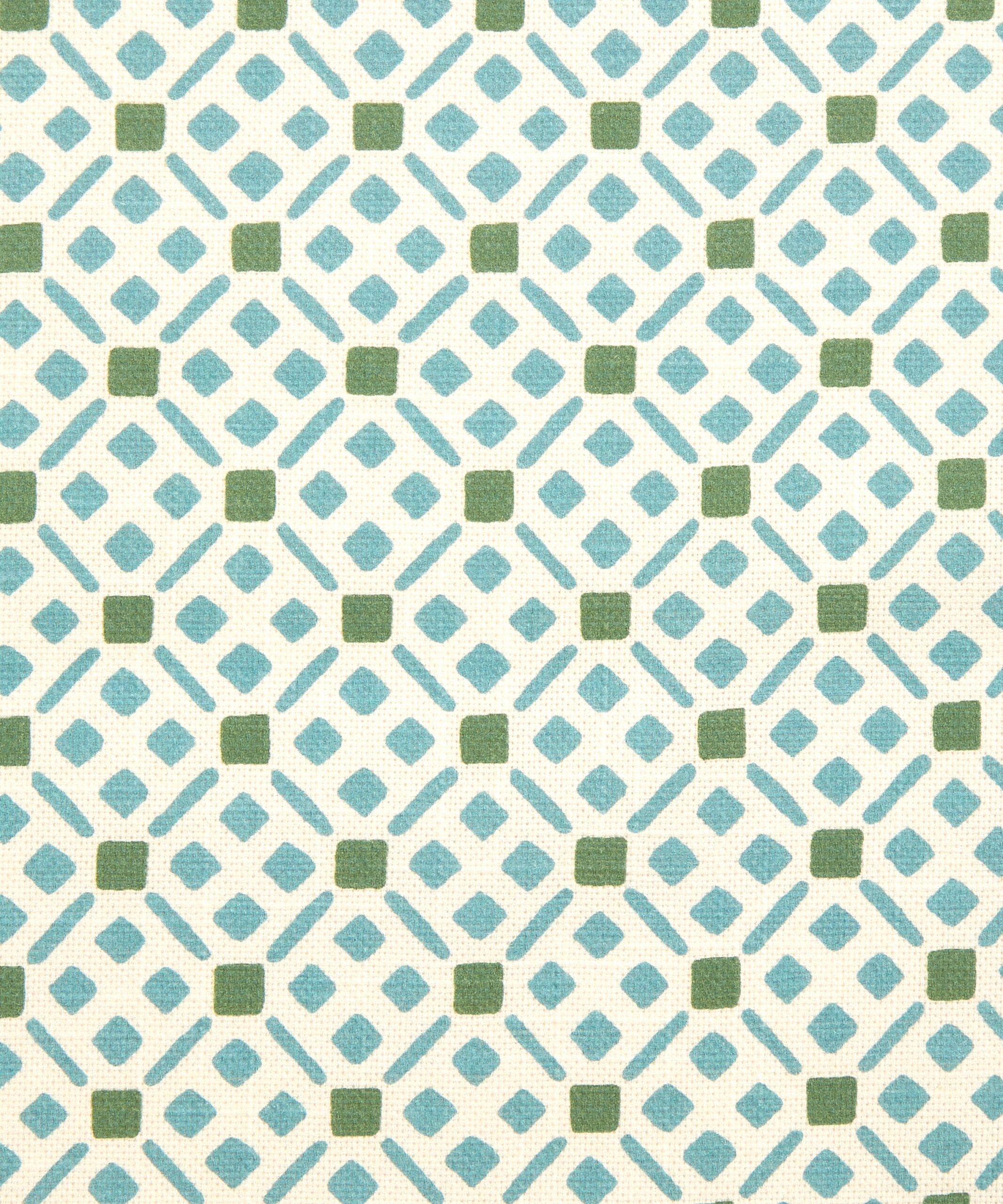Tapestry Trellis in Purslane - Indoor