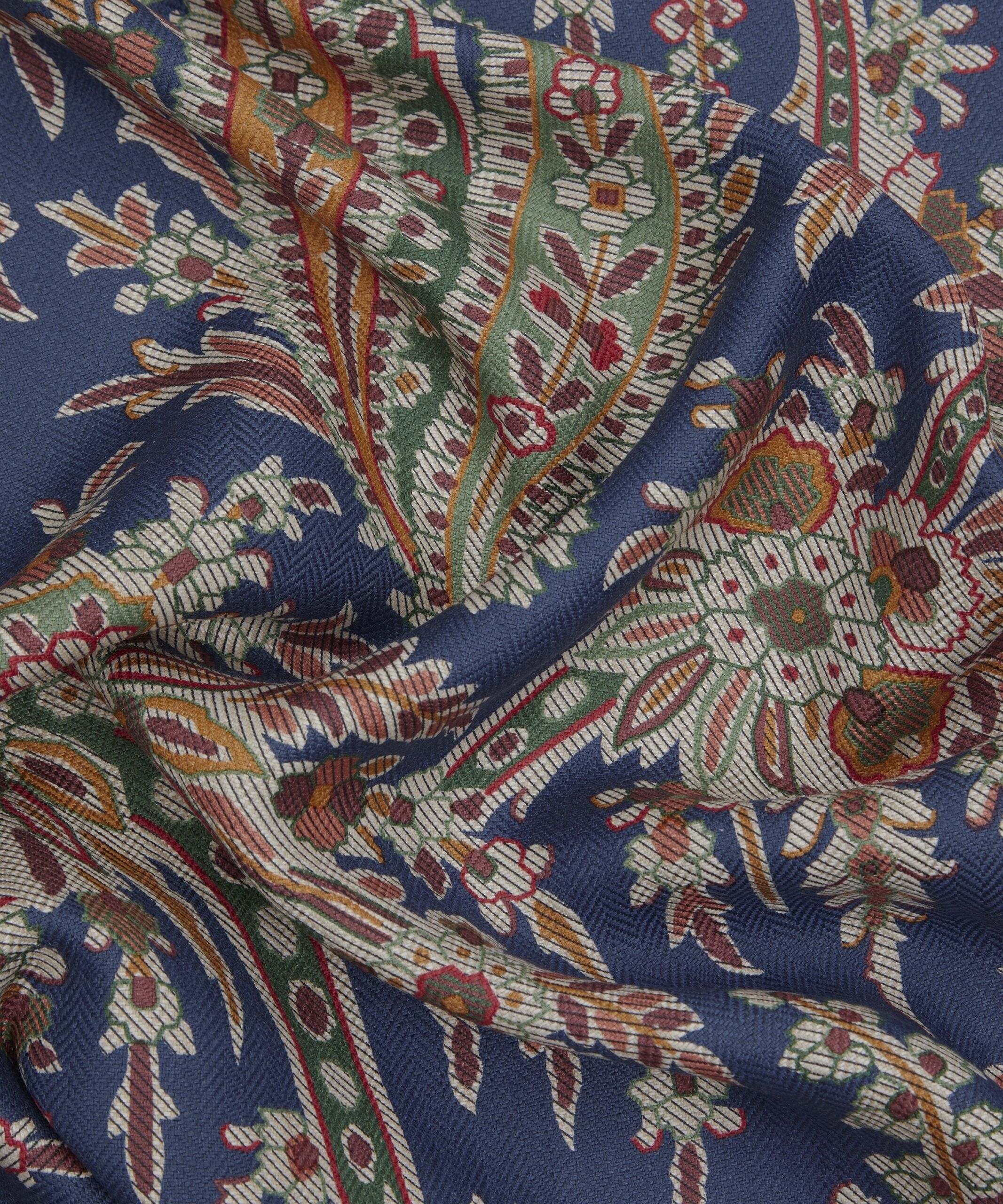 Palm Willow in Ink - Indoor - Image 5