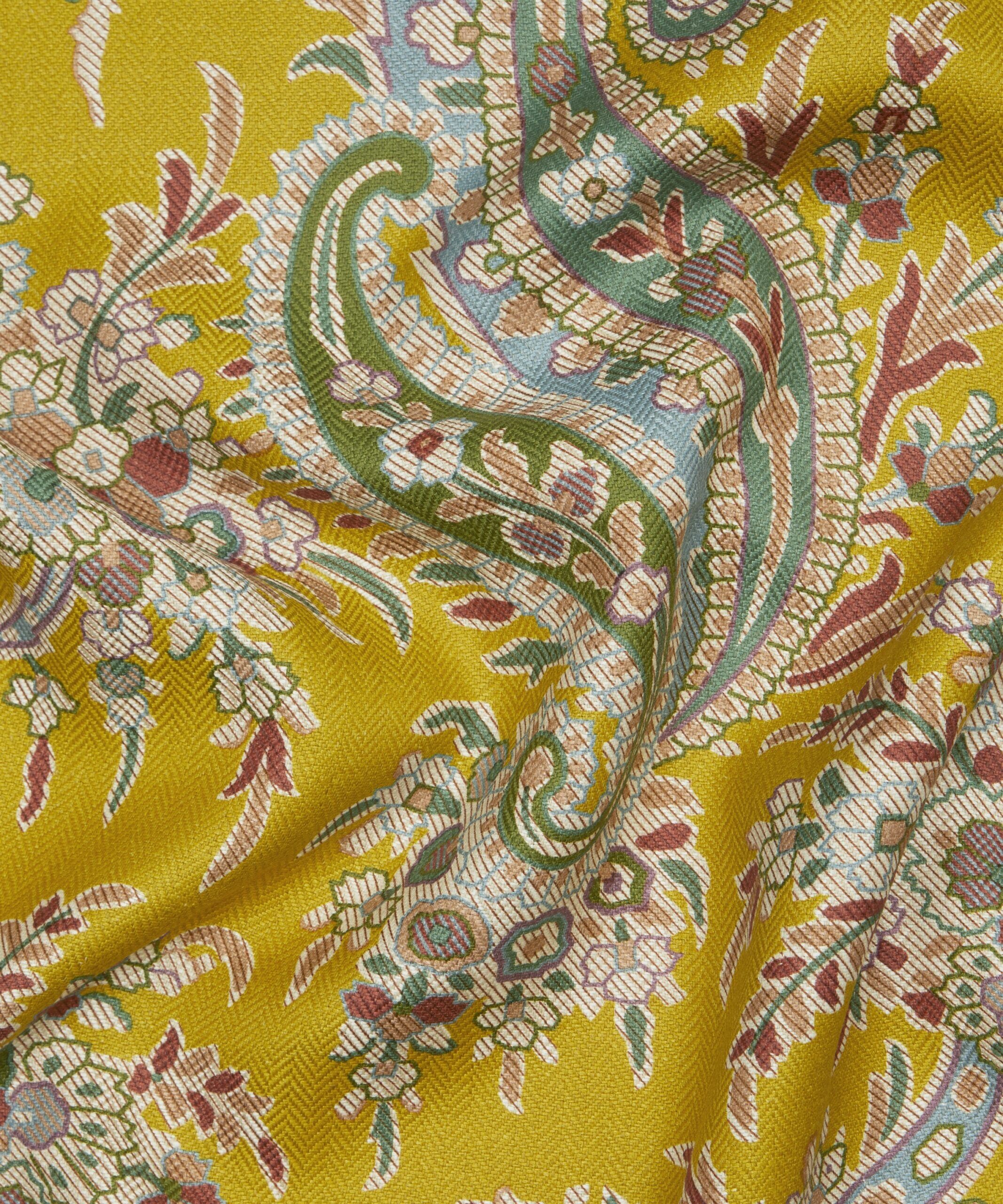 Palm Willow in Fennel - Indoor - Image 5