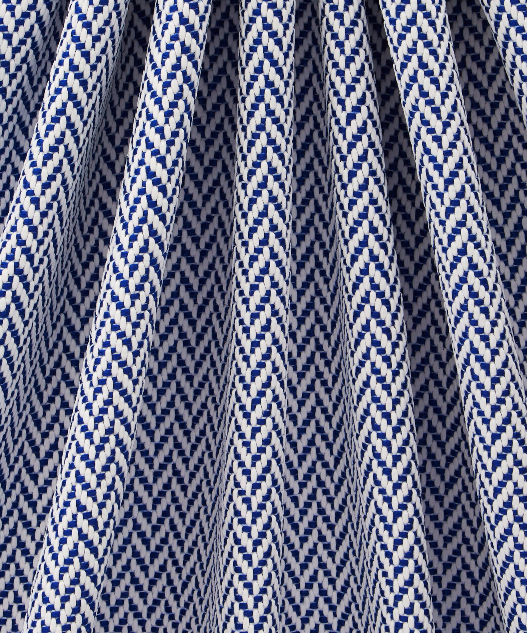 Marquee Painswick Weave in Lapis - Outdoor - Image 3