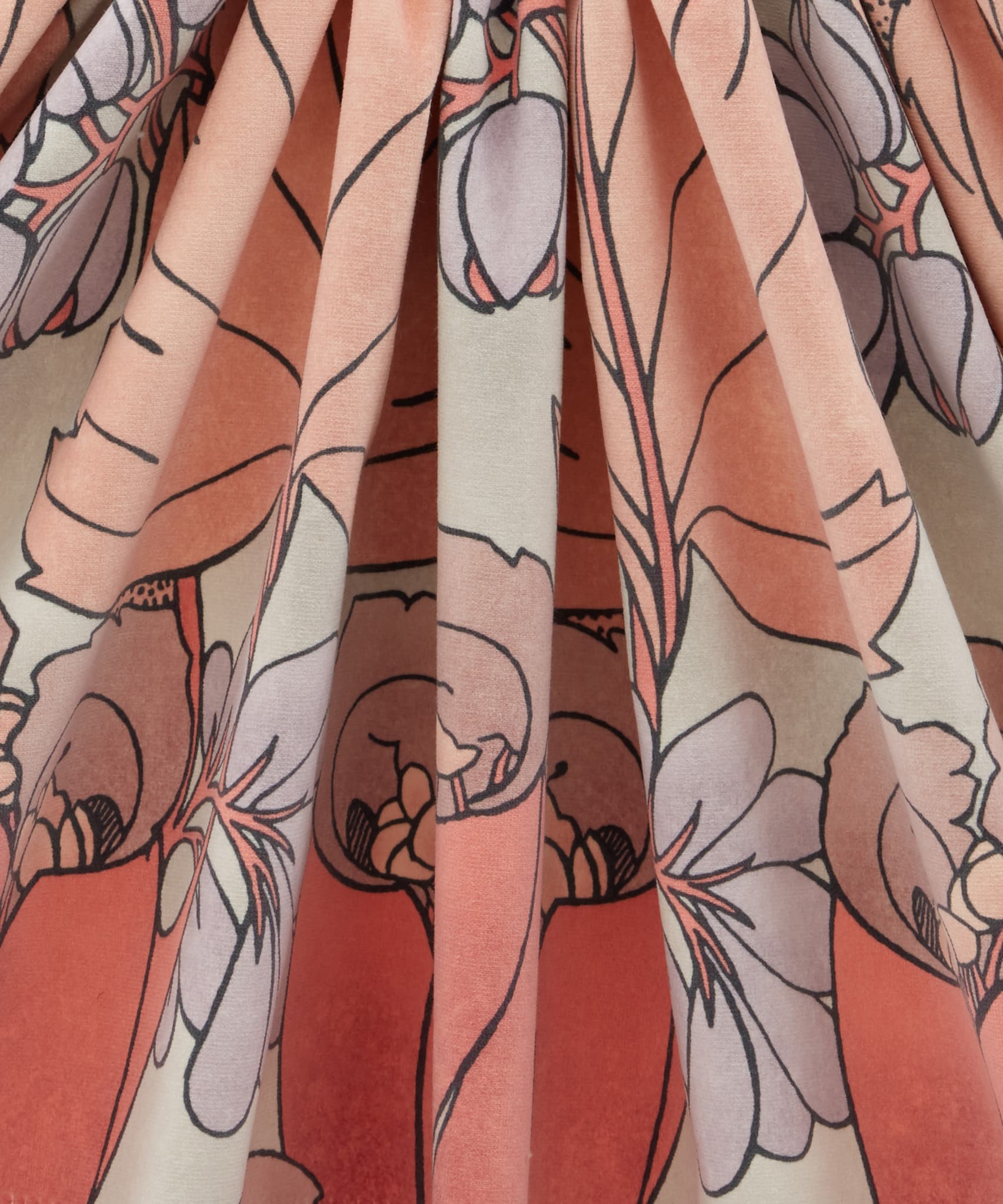 Regency Tulip Wellington Velvet in Lacquer - Indoor - Image 3