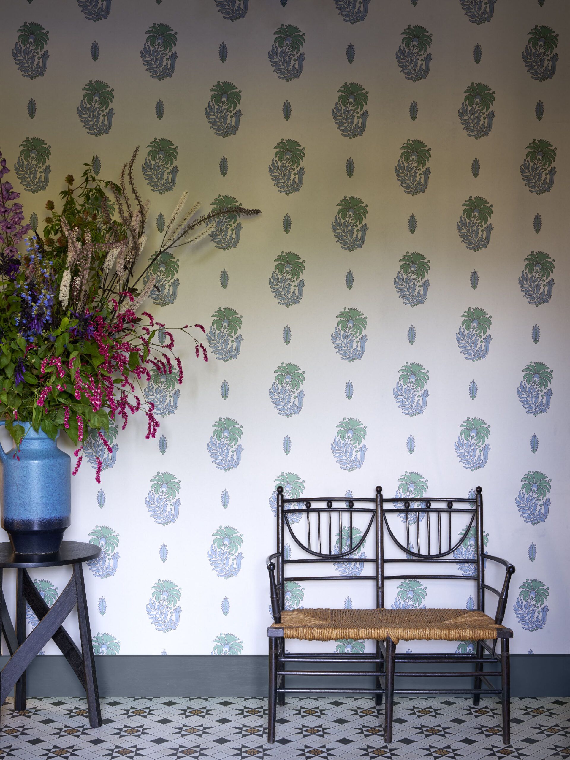 Palm Parade Wallpaper in Purslane - Image 5