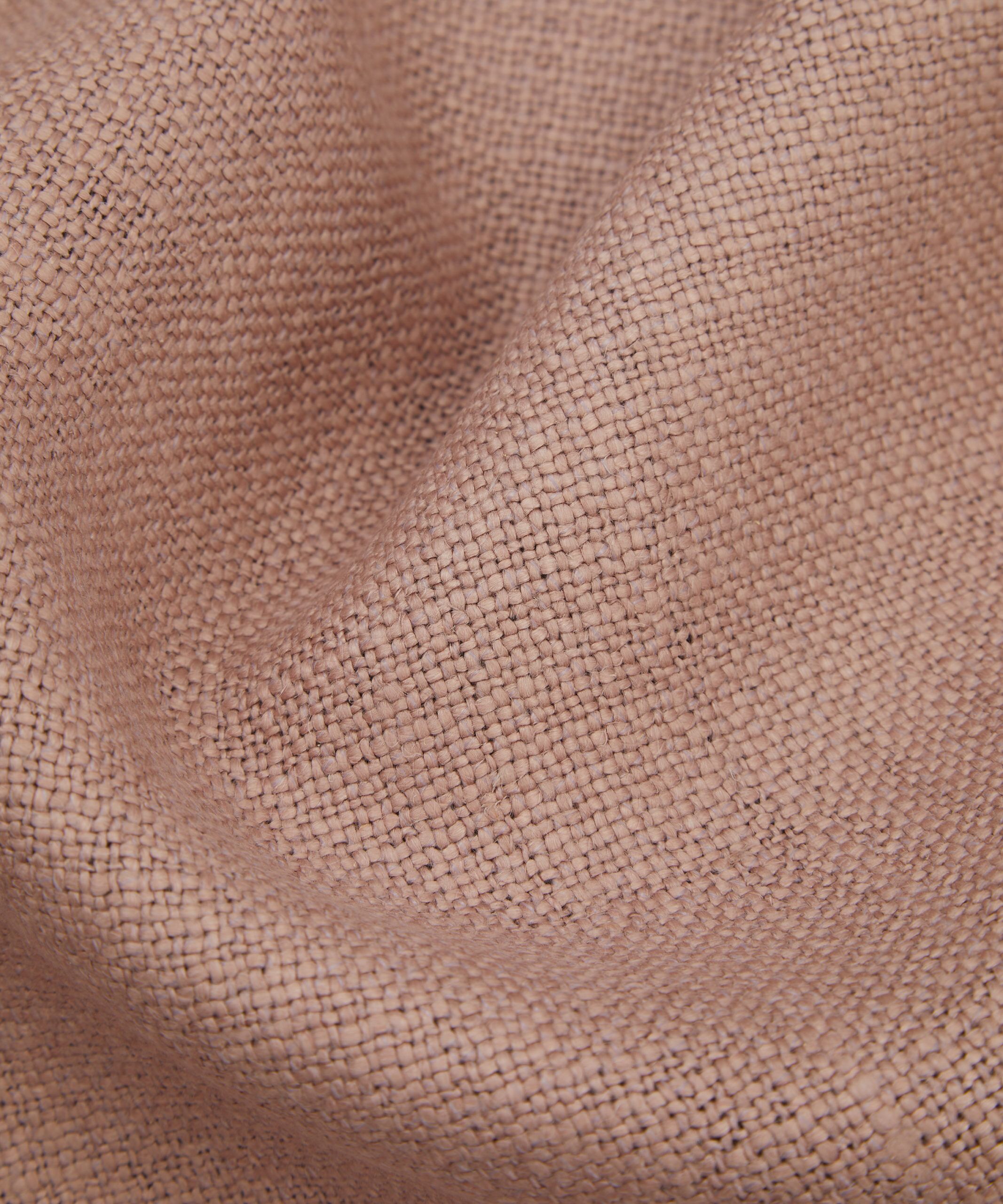 Heligan in Slipper - Indoor - Image 5