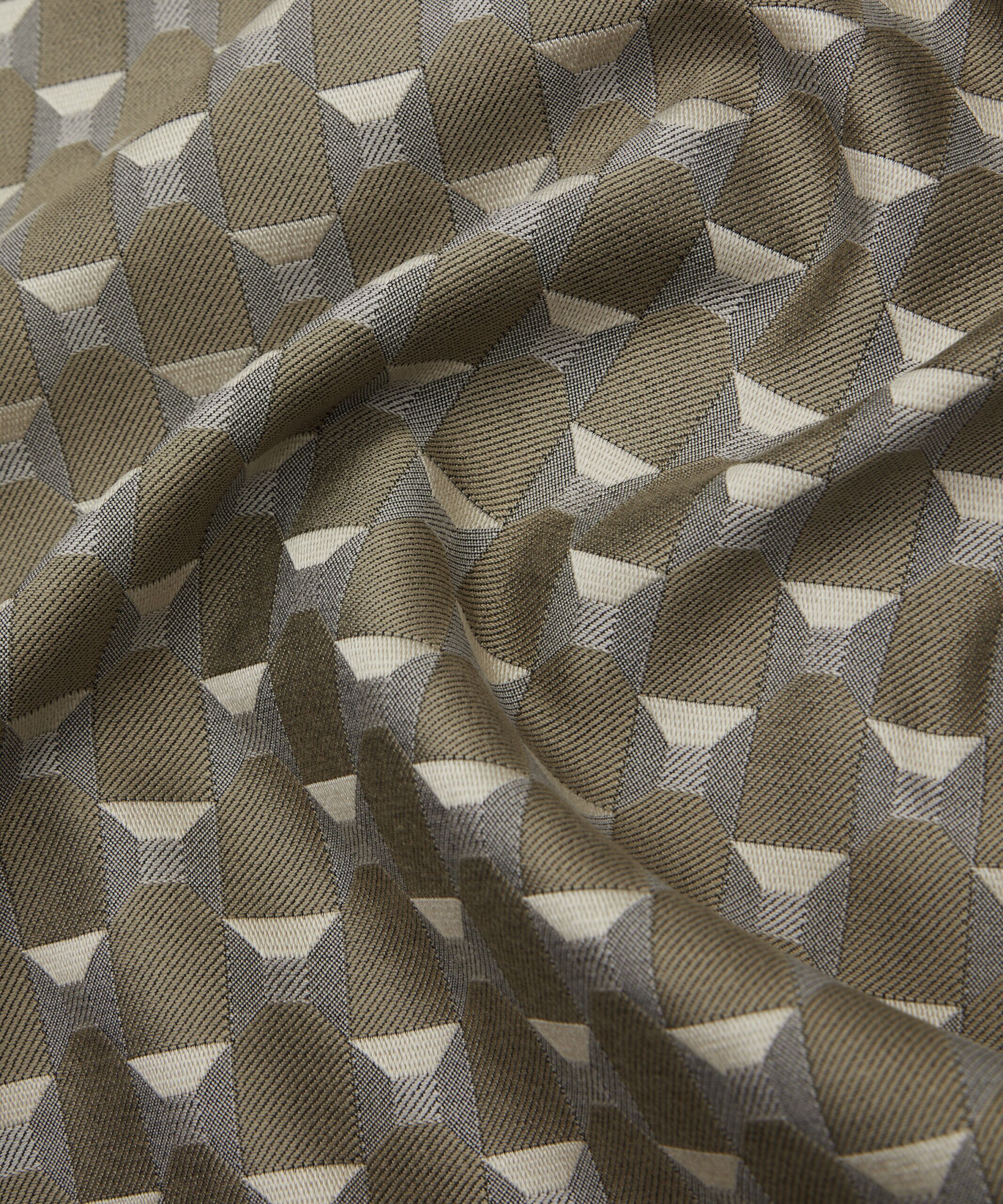 Obi Check in Pewter - Indoor - Image 4