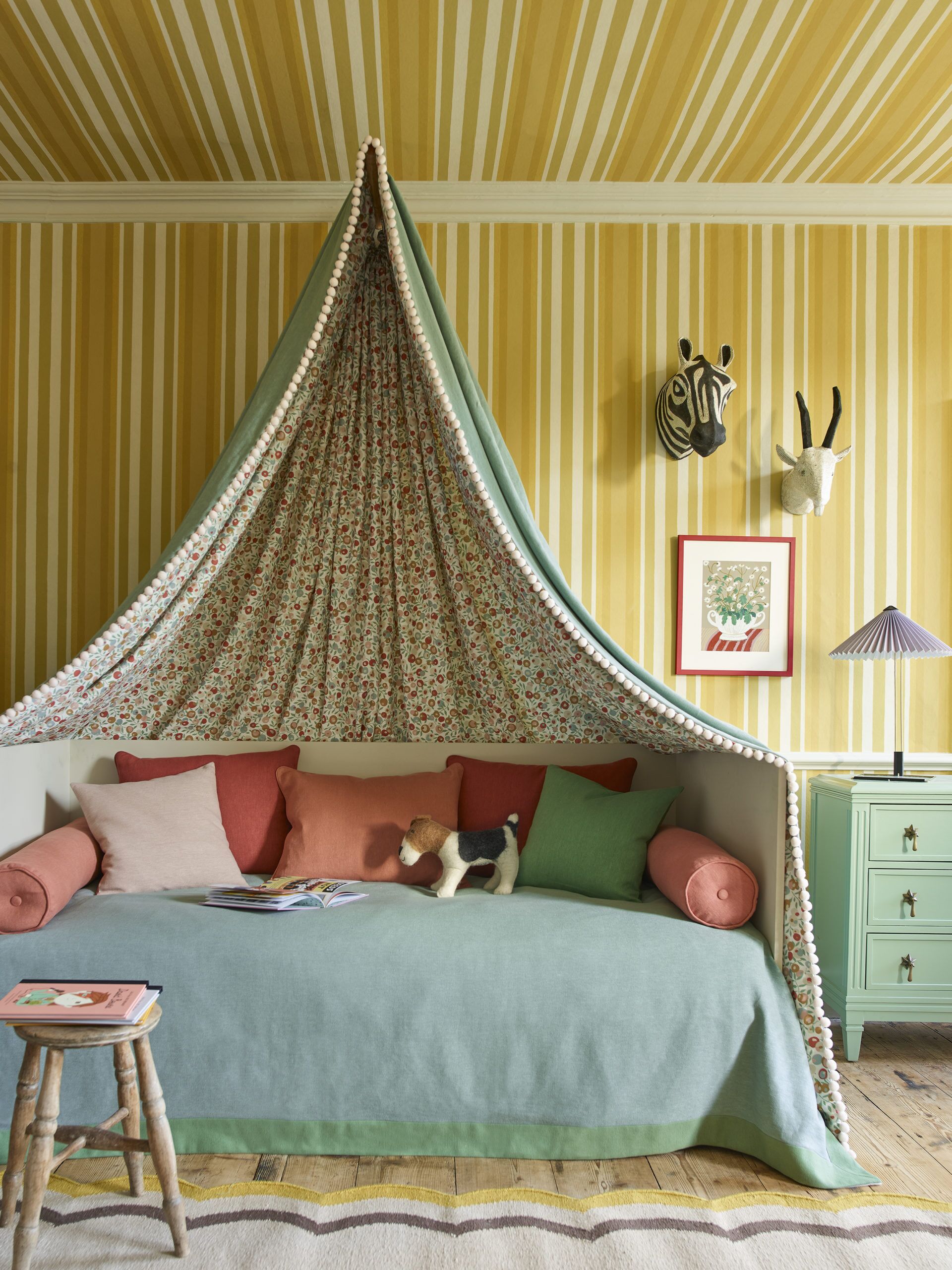 Duncombe in Robin's Egg - Indoor - Image 3